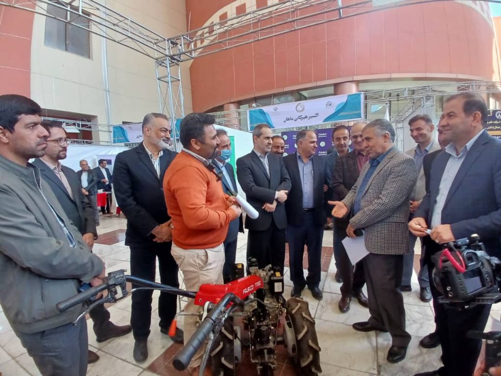 ab0408c3-f383-4c84-8276-9ee9a1e3dc00